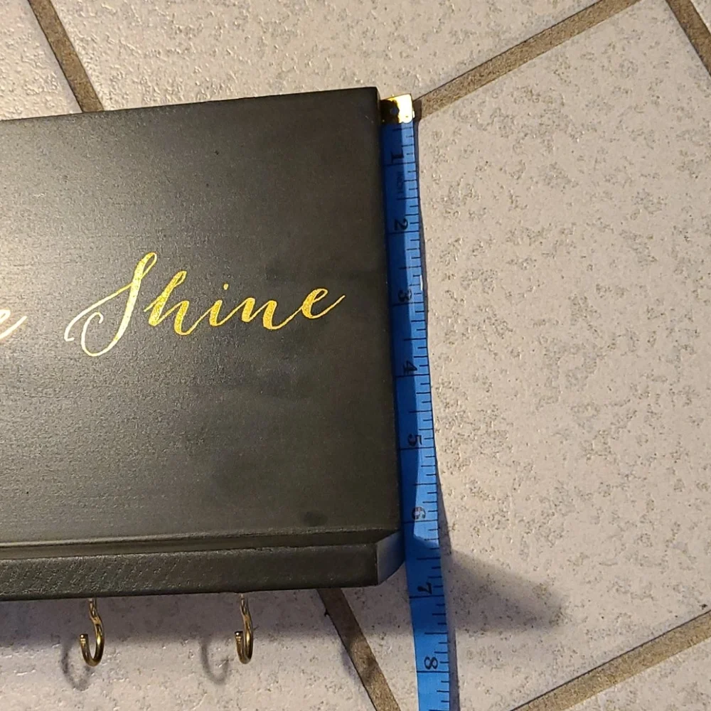 Black key holder entryway shelf